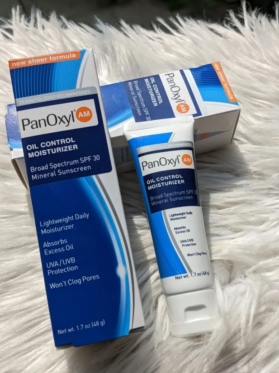 _*PanOxyl Oil Control Moisturizer SPF 30 Day 48g*_ Made in USA