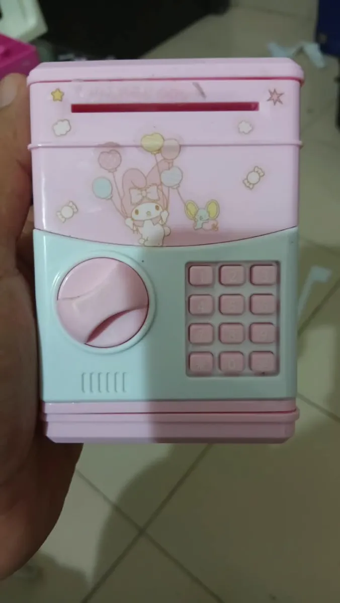 Pink toy vending machine for kids